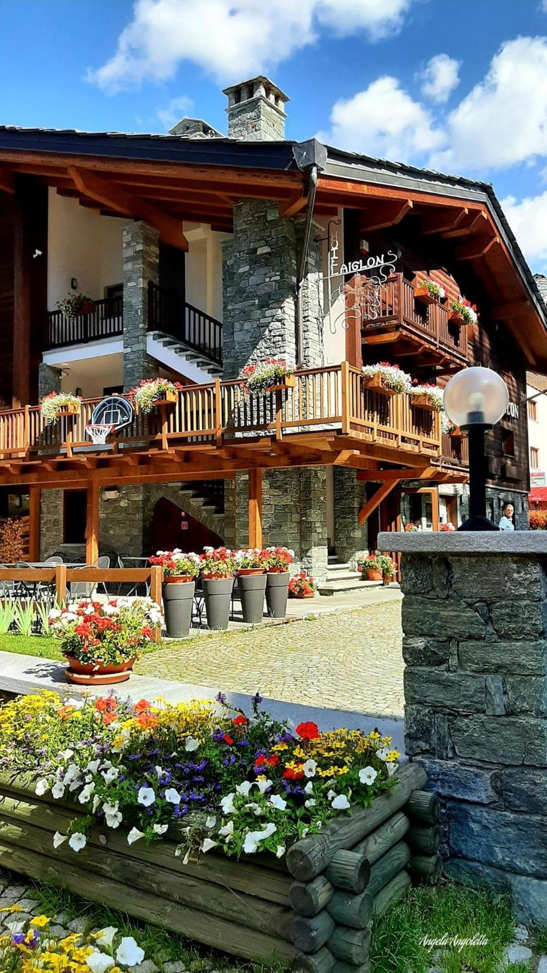 Hotel L' Aiglon Champoluc Luaran gambar