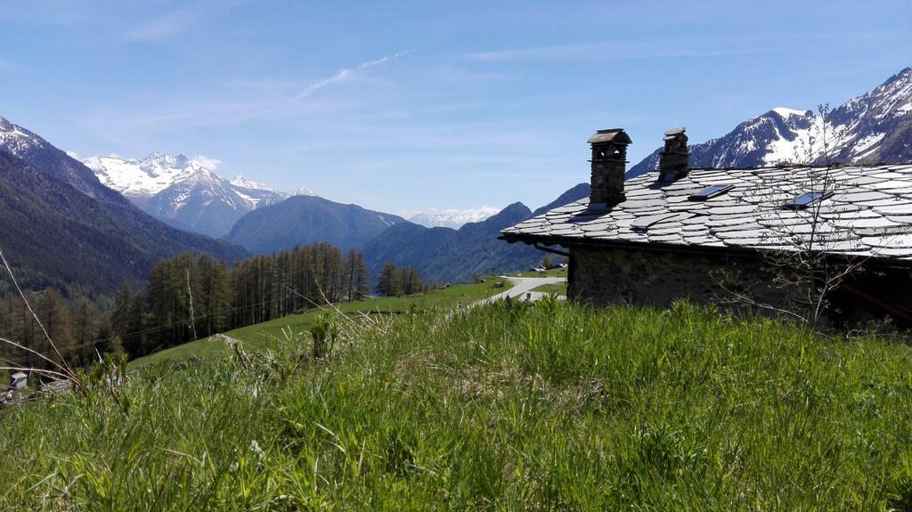 Hotel L' Aiglon Champoluc Luaran gambar