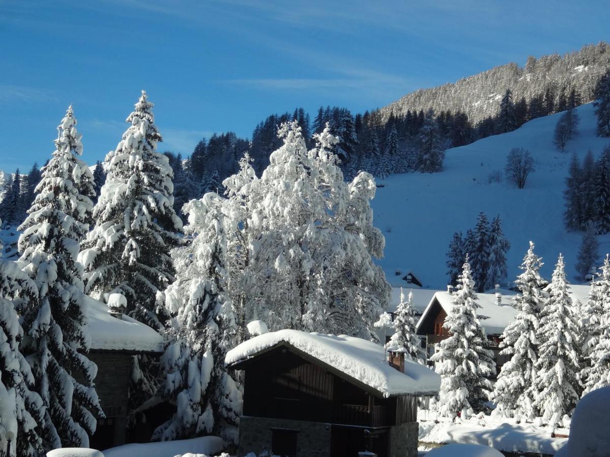 Hotel L' Aiglon Champoluc Luaran gambar